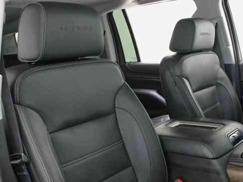 Used 2020 GMC Yukon XL Denali w/ Denali Ultimate Package image 52