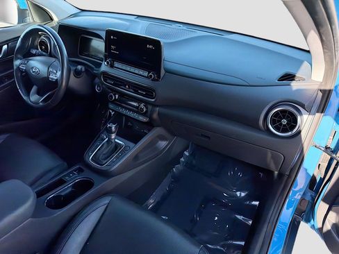 Used 2022 Hyundai Kona Limited w/ Cargo Package FWD image 12