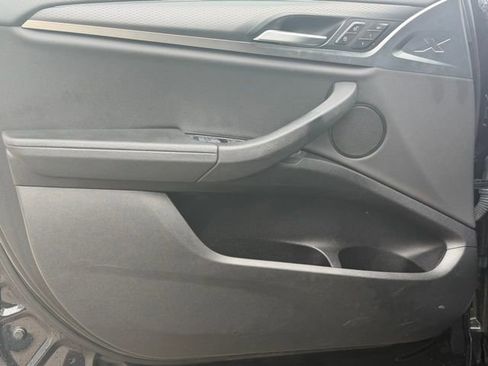 Used 2022 BMW X3 xDrive30i w/ M Sport Package image 16