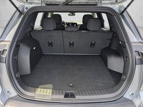 Used 2025 Chevrolet Equinox LT AWD/4WD image 6