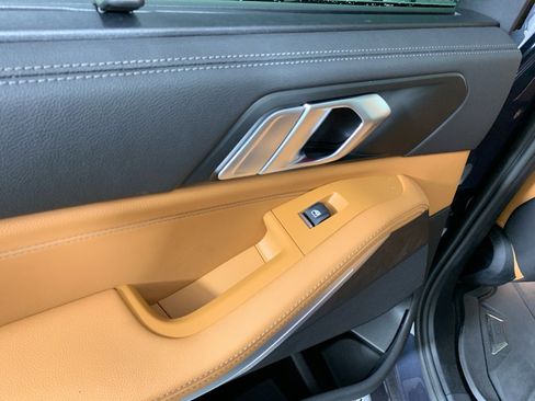 Used 2022 BMW X5 sDrive40i w/ Luxury Seating Package image 30