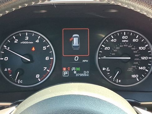 Used 2021 Subaru Outback Limited image 26