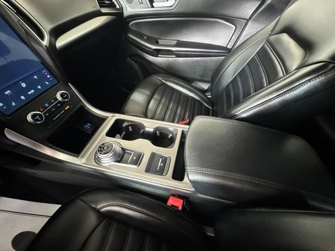 Used 2023 Ford Edge SEL AWD/4WD image 29