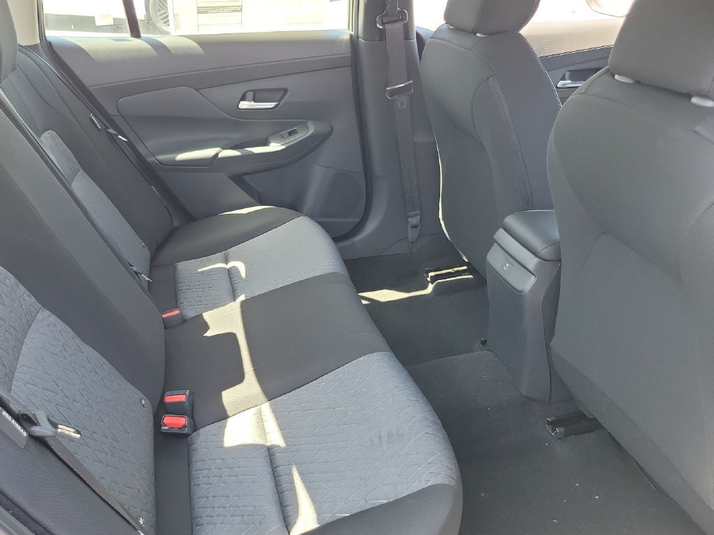 New 2027 Nissan Sentra SV w/ Floor Mat Package FWD image 21