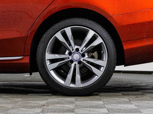 Used 2016 Mercedes-Benz C 300 4MATIC Sedan image 42