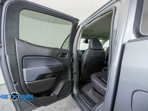 Used 2022 Chevrolet Colorado Z71 AWD/4WD image 26