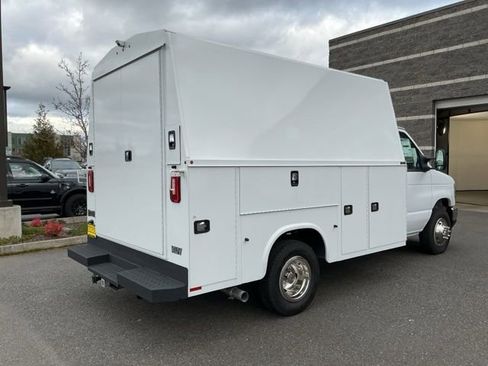 New 2025 Ford E-350 and Econoline 350 Super Duty w/ Power Equipment Group image 4