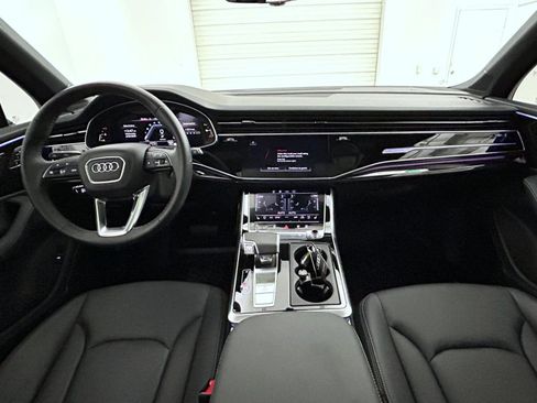 Used 2025 Audi Q7 3.0T Premium Plus w/ Premium Plus Package AWD/4WD image 13