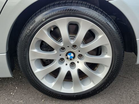 Used 2008 BMW 335xi Sedan AWD/4WD image 12