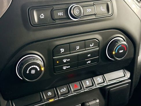 Used 2021 Chevrolet Silverado 1500 Custom Trail Boss image 16