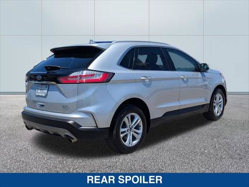 Used 2019 Ford Edge SEL w/ Equipment Group 201A FWD image 5