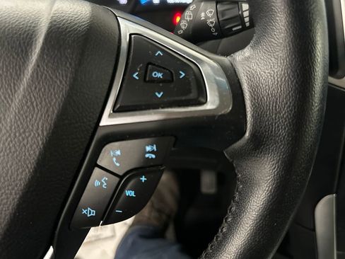 Used 2023 Ford Edge SEL image 35