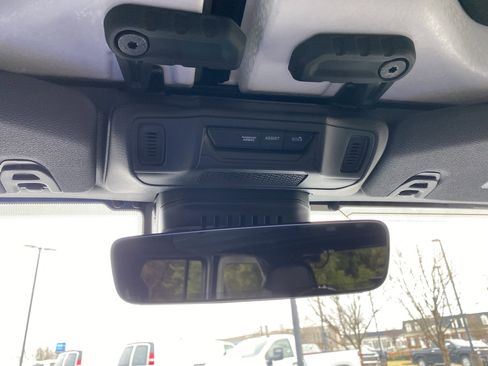 Used 2024 Jeep Wrangler Unlimited Rubicon 4xe image 33