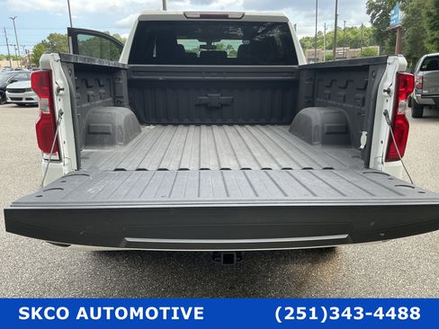 Used 2021 Chevrolet Silverado 1500 Custom image 21