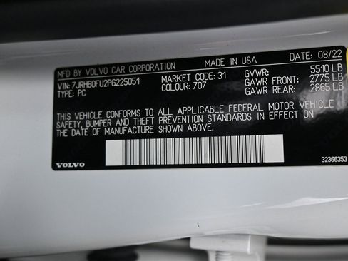 Used 2023 Volvo S60 T8 Ultimate image 9