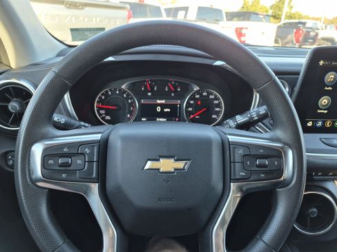 Certified 2025 Chevrolet Blazer LT image 17