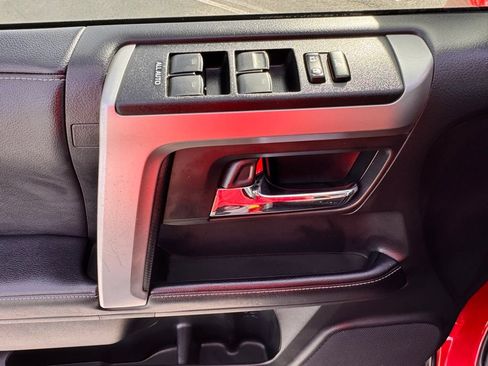 Used 2023 Toyota 4Runner SR5 Premium w/ Moonroof Package RWD image 46