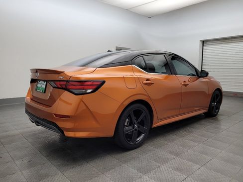 Used 2022 Nissan Sentra SR w/ Trunk Package image 9
