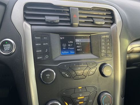 Used 2019 Ford Fusion S image 62