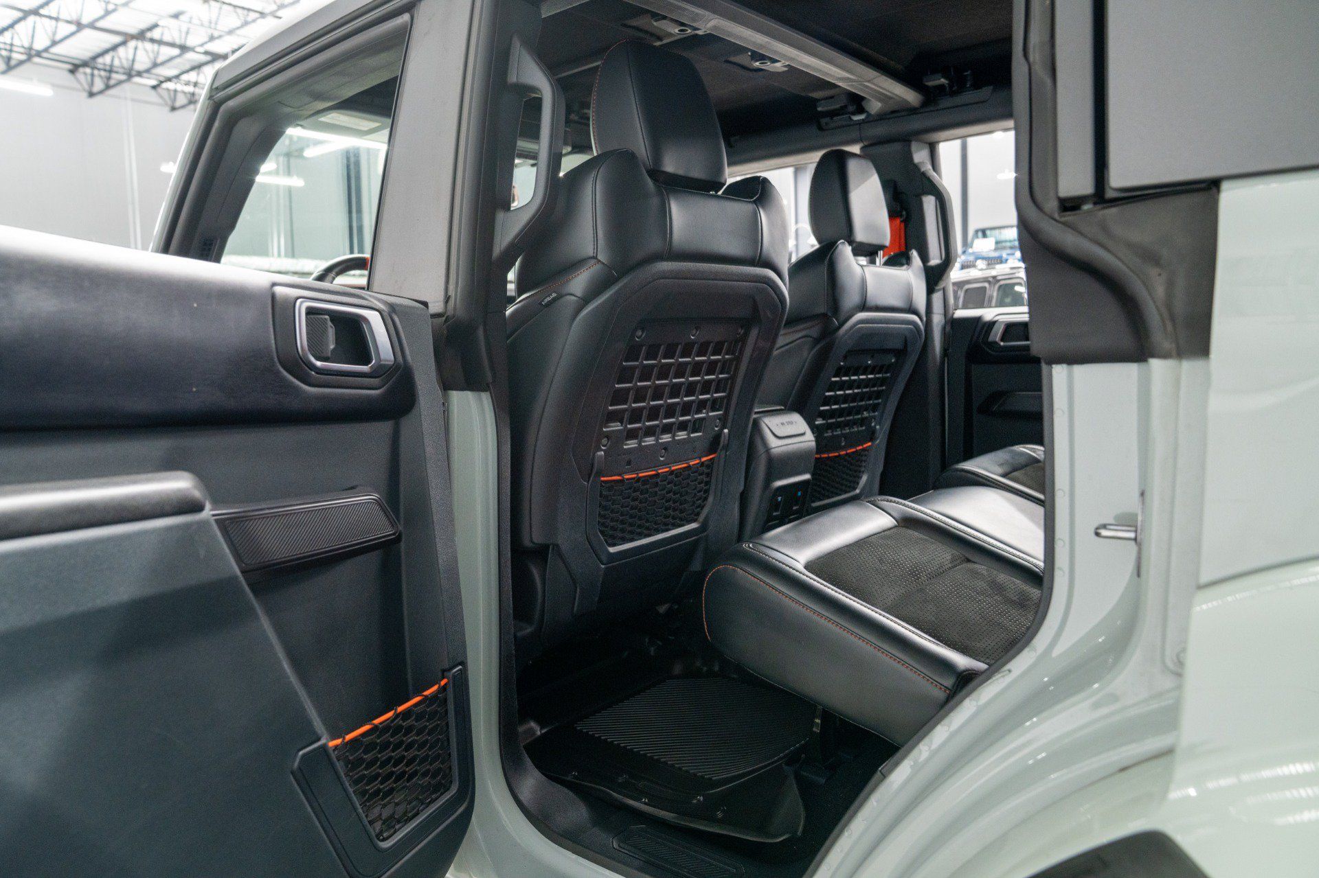 Used 2024 Ford Bronco Raptor w/ Interior Carbon Fiber Pack 6 AWD/4WD image 24