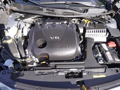 Certified 2023 Nissan Maxima Platinum w/ Sport Mat Group image 7