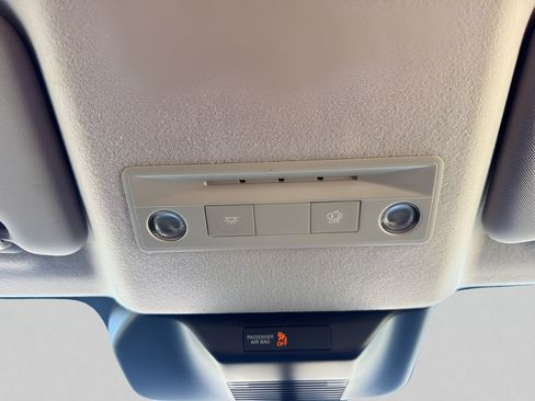 Used 2026 Nissan Kicks SV w/ Cold Weather Package FWD image 28