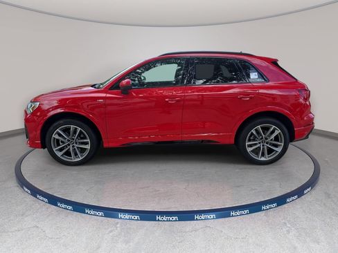 Certified 2025 Audi Q3 2.0T Premium w/ Convenience Package AWD/4WD image 8