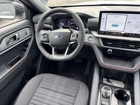 New 2026 Ford Explorer ST-Line AWD/4WD image 15