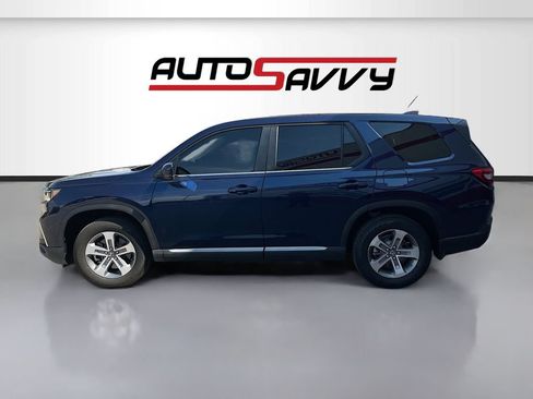 Used 2025 Honda Pilot EX-L image 4