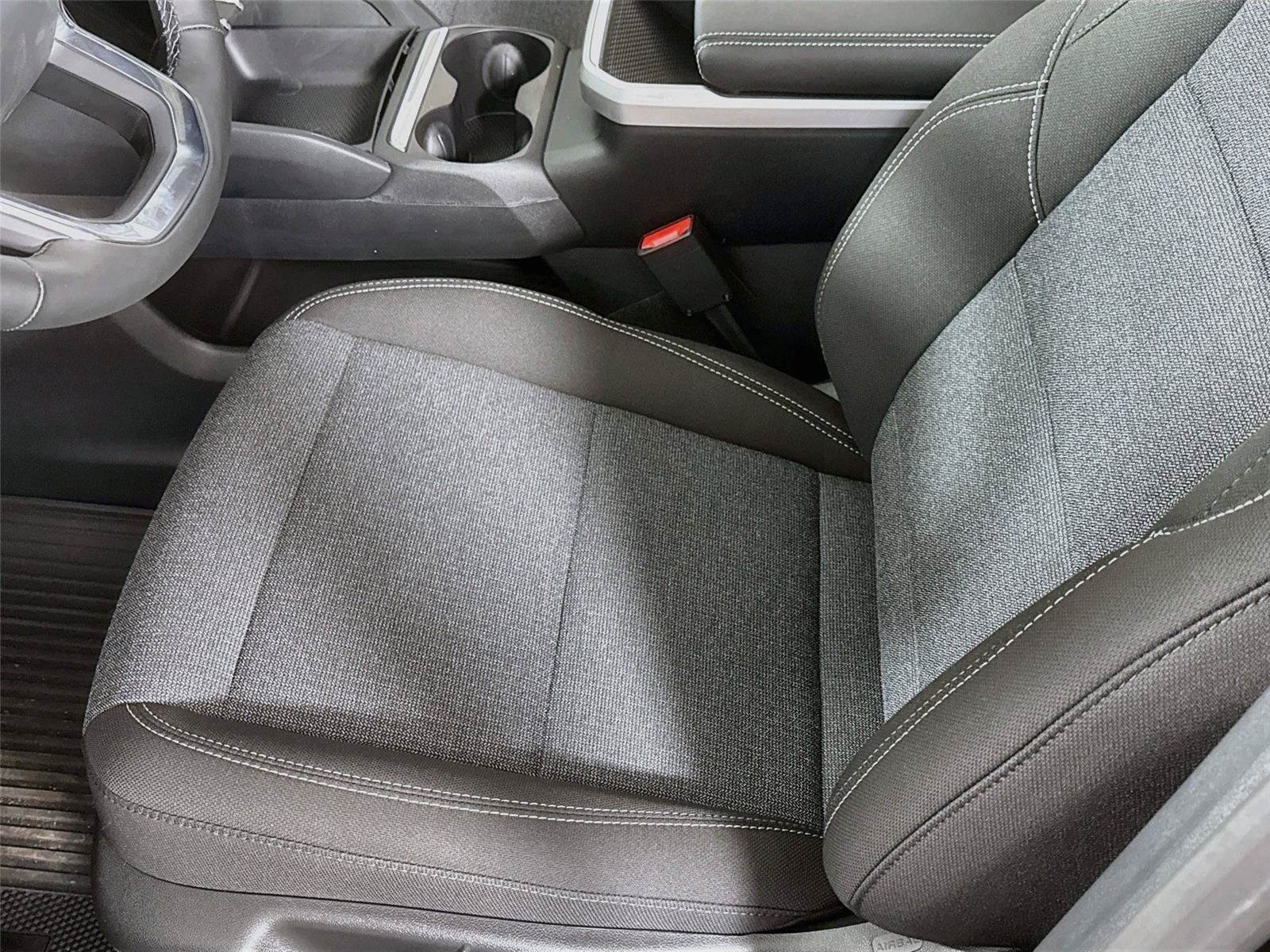 New 2027 GMC Terrain Elevation AWD/4WD image 13