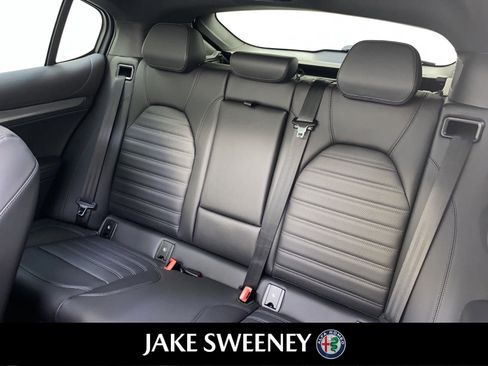 New 2023 Alfa Romeo Stelvio Veloce image 12