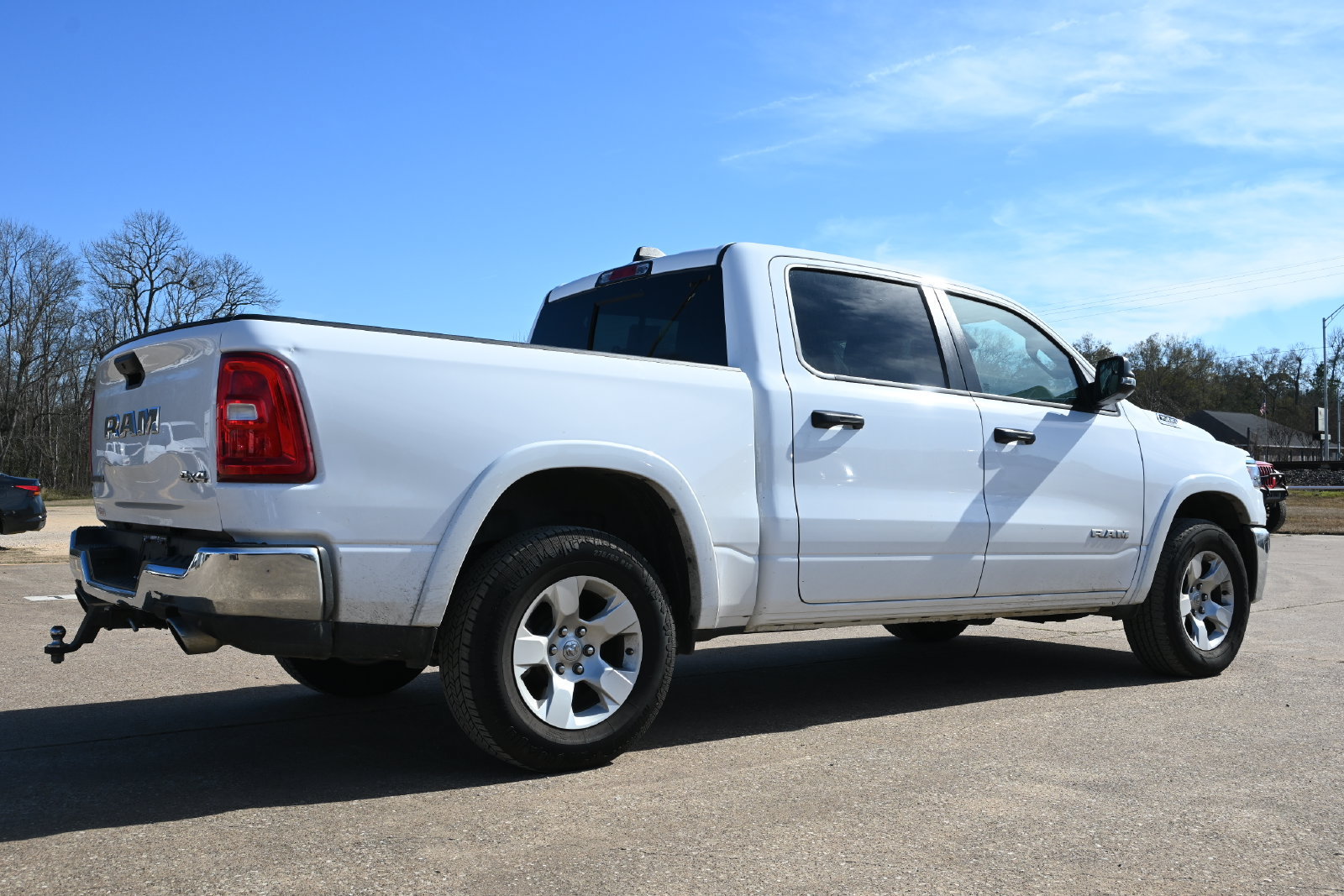 Used 2025 RAM 1500 Big Horn AWD/4WD image 3