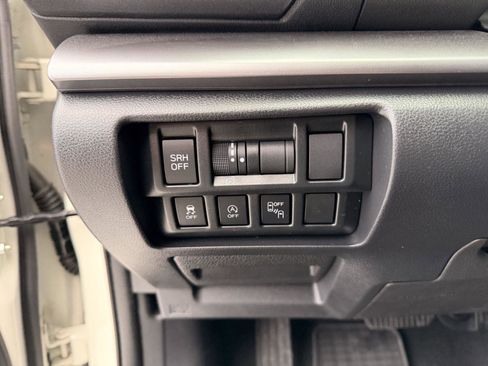 Used 2021 Subaru Crosstrek 2.5i Limited w/ Moonroof Package 2 image 19