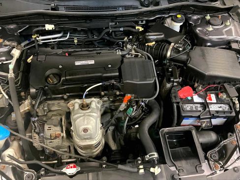 Used 2016 Honda Accord LX image 27