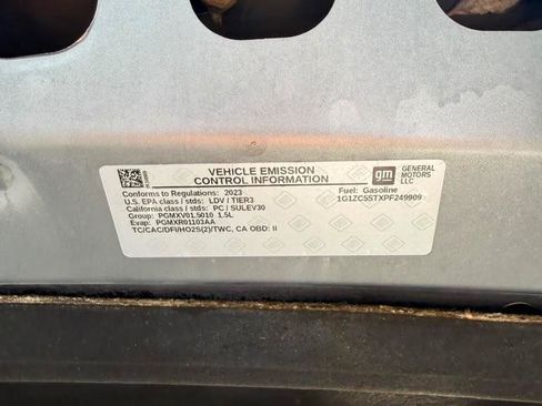 Used 2023 Chevrolet Malibu LS FWD image 34