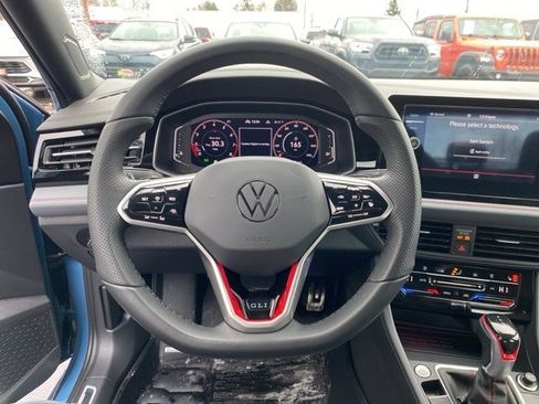 Used 2025 Volkswagen Jetta GLI Autobahn image 22