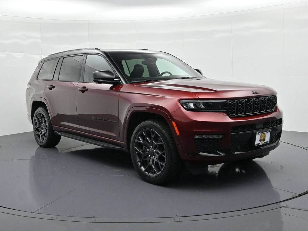 Used 2023 Jeep Grand Cherokee L Summit AWD/4WD image 4