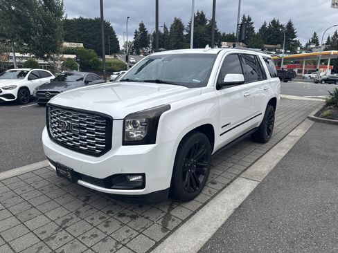 Used 2019 GMC Yukon Denali w/ Denali Ultimate Package AWD/4WD image 1