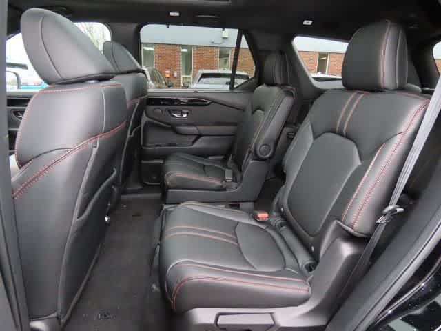 New 2026 Honda Pilot TrailSport image 15