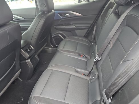 Used 2024 Chevrolet Equinox EV LT FWD image 8