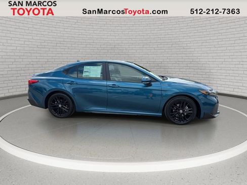 New 2026 Toyota Camry SE image 4