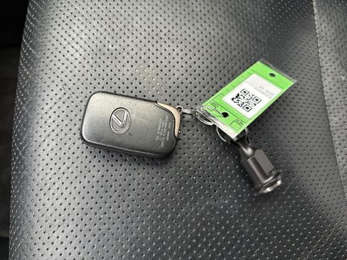 Used 2014 Lexus GX 460 Luxury image 33