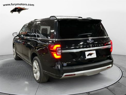 Used 2024 Ford Expedition Max Platinum image 5
