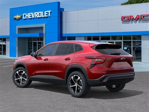 New 2026 Chevrolet Trax RS w/ Sunroof Package image 3