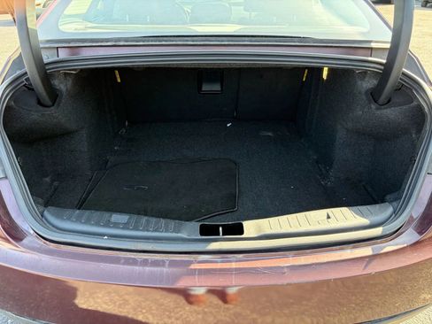 Used 2013 Lincoln MKZ Sedan 4D image 18