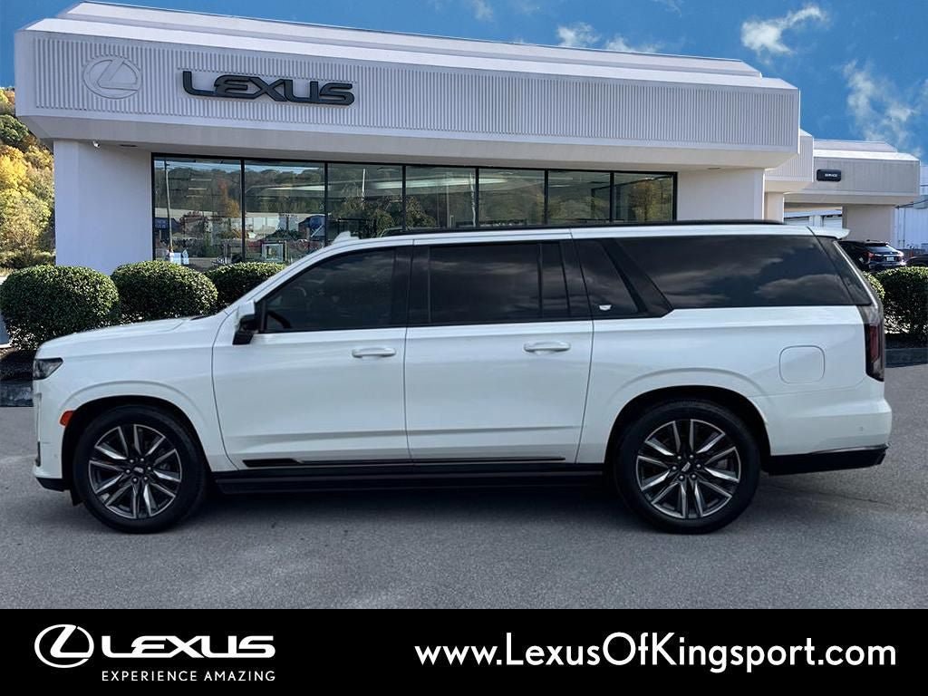 Used 2021 Cadillac Escalade ESV Sport w/ Driver Assist Tech Package AWD/4WD image 2