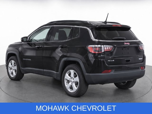 Used 2021 Jeep Compass Latitude w/ Convenience Group AWD/4WD image 3