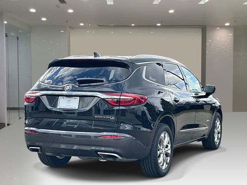 Used 2019 Buick Enclave Avenir w/ Avenir Technology Package AWD/4WD image 4