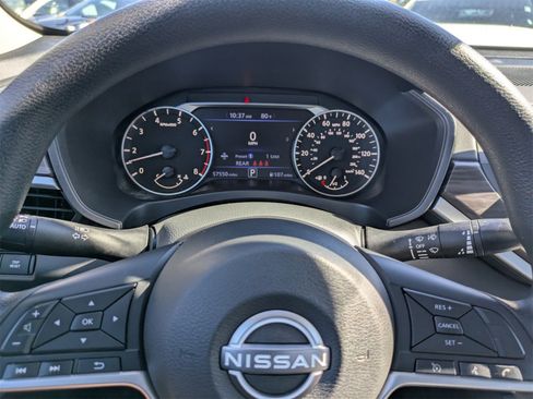 Used 2024 Nissan Altima 2.5 SV image 28