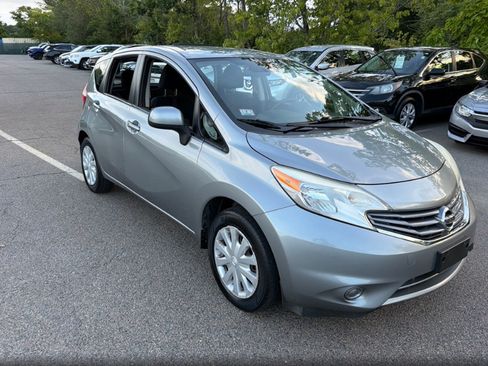 Used 2014 Nissan Versa Note SV FWD image 9